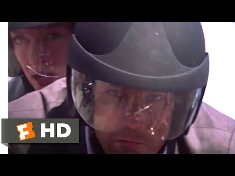 Paycheck (2003) - Shipyard Chase Scene (8/10) | Movieclips