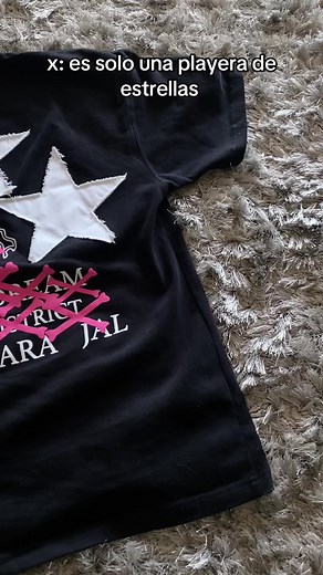 Camisas y Playeras con Estrellas: Estilo y Comodidad