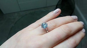 44K views · 376 reactions | Happy Valentine's Day! And drumroll please...the stunning 1.70ct diamond we showed you last fortnight has finally returned to us, set into the Emma ring in Platinum 950. Look at it go! www.samarajames.com | Samara James | Facebook