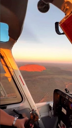 Uluru, the largest sandstone rock in central Australia.