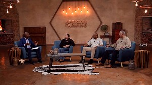 African Farming presenter Tony Ndoro discusses good farm management principles with Praveen Dwarika, MD of AFGRI's Lemang Agricultural Services, Ratselane Marumo from Afrivet Business Management and Lize-Marie de Klerk, who is the Livestock Marketing Agent at Vleissentraal. | Africanfarming.com
