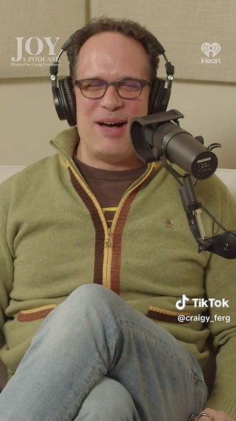 Craig Ferguson talks The Drew Carey show with Diedrich Bader on JOY podcast #thecraigfergusonshow #joy #iheartpodcast #craigyferg #podcast #comedy #thedrewcareyshow Full episode here: https://youtu.be/K_NEyohDGRM?si=FrgnTZjssG2z5Oyi