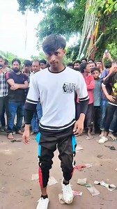 Public reaction backflip 🎯 #Breakdance #bboy #dance #headspin #hiphop #bgirl #bboying #Munchmills #swipes #hiphop #bboymotivation #bboystyle #freeze #breakin #practice #breaking #drills #bboylife #bboypractice #bboyworld #bboychicken #lacalcomania #footwerk #hiphopdance #parkour #reydelbboy #backflip | suraj.flipper