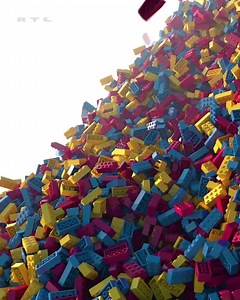 17K views · 65 reactions | Es wird wieder um die Wette gebaut! Über 2 Millionen Steine, nervenaufreibende Challenges und hochmotivierte Bautalente: Das ist "LEGO Masters" 2020 – ab dem 4. September um 20:15 Uhr! | RTL | Facebook