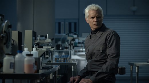 'Alien: Earth' star Timothy Olyphant on playing synth Kirsh