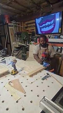 “Perfect Router Fence Setup for Custom T-Track in Crosscut Sleds”