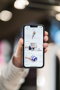 #DysonErklärt: Welche Vorteile habe ich mit der MyDyson App? Unser Experte Bernd erklärt dir, warum du unbedingt die MyDyson App herunterladen und regelmäßig nutzen solltest.  Ihr habt noch Fragen, die wir in unserer Videoreihe #DysonErklärt beantworten könnten? Dann stellt sie uns gerne unter dem Video! | Dyson | Facebook