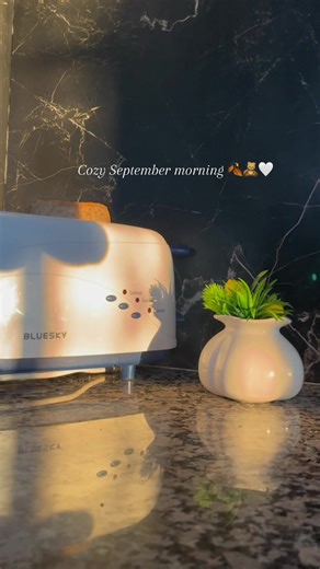 Cozy September Morning Vibes and Aesthetic Inspiration