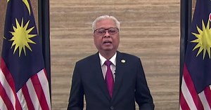 unite-save-our-malaysian-family-says-pm