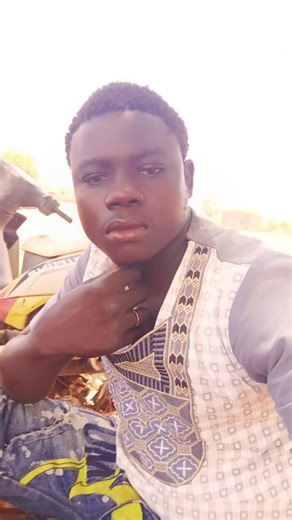 Vidéos de Sow Issa (@sow.issa11) avec son original - @Sapa Baba Sebgo Biiga