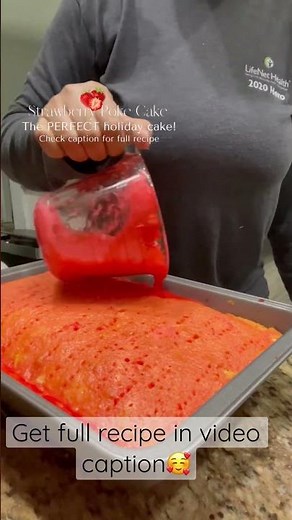 The PERFECT Cake For 🎄 - Strawberry Poke Cake - SO GOOD!