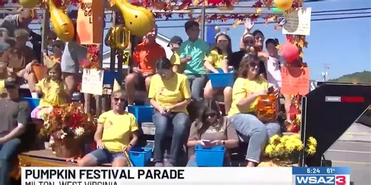 Pumpkin Festival Parade