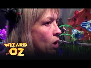 In the Wings with Jo Miles (part 2) - London | The Wizard of Oz