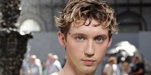Troye Sivan Looks Stunning on His First-Ever Vogue Cover