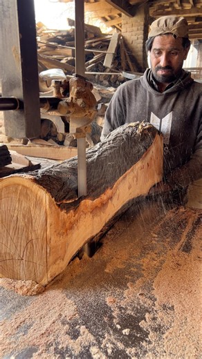 Log Edges: The Most Beautiful Woodworking Technique | Woodworking #wood #shorts