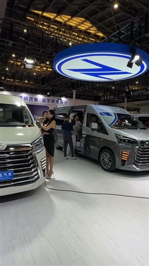 Latest Toyota Hiace Design | Exclusive 7-Seater Business Edition #hiace300 #toyotahiace #luxurycars