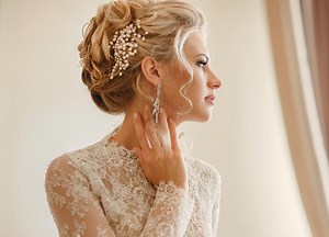 Bridal Hair Accessories That Will Add The Perfect Touch To Your Look
