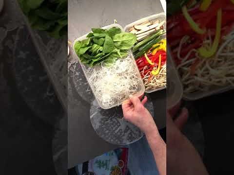 HOW TO: Vietnamese Summer Rolls