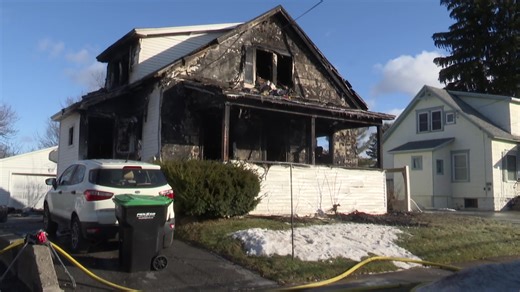 Watertown fire officials say they found no working smoke detectors in a home destroyed by flames over the weekend. 📰: https://www.wwnytv.com/2025/12/22/chief-no-working-smoke-detectors-found-ohio-st-house-fire-that-injured-3-women/ | 7 News