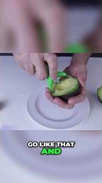 Easiest Way to Peel an Avocado: Quick Food Hack!