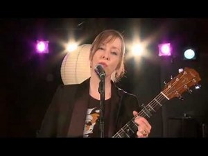 Suzanne Vega - (2010) Caramel (acoustic version) [from "Grooveable Feast"]