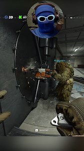 Looting the Verdansk BANK Vault 🏦 #Verdansk #warzone #COD #callofduty | Enzo Alder