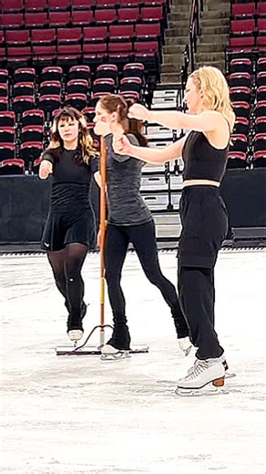 Alysa Liu, Amber Glenn, and Isabeau Levito Training Together Before the Show #figureskating #usa