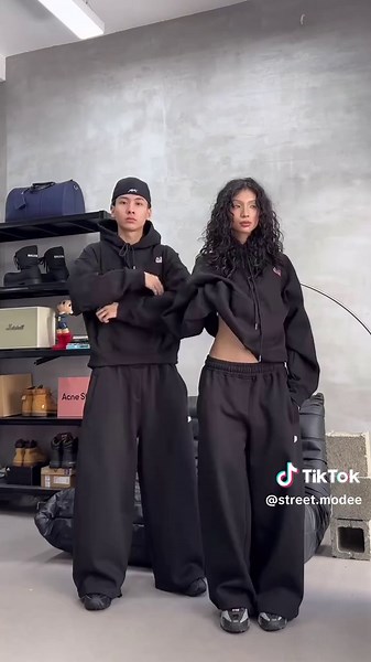 Stylish Aastu Hoodie Set Available in Three Colors