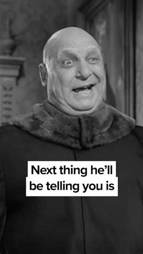 Do you believe in Santa Claus? - Addams Family (1964)