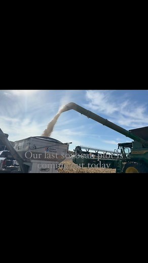 Results are rolling in today from our Golden Harvest Xtd Flex soybean plot | Trailers 4 U | Facebook