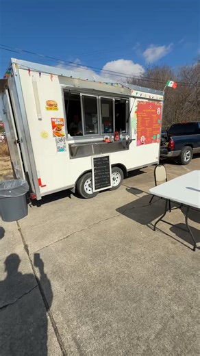 I made a U-turn for Mexican food. 🌮 | Yummo Bucko