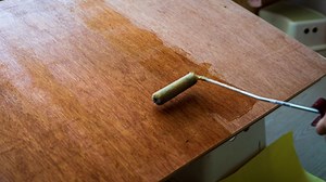 How Do I Get A Smooth Finish With Polycrylic? - Top Woodworking Advice