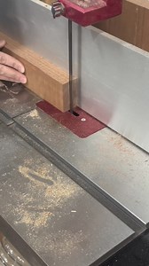 Check out this sapele butter dish with tapered sides by @sawdustwoman 🧈 Origin has a built-in box joint feature that makes perfect box joints easier than ever! PS: We agree that @kerrygoldusa should sponsor her 😉 . #ShaperMade #boxjoints #butterdish #shaperorigin #shaperworkstation #shapertools #shaperplate #woodworking #schreiner #travaildubois #wood #handmade #woodworker #woodwork #diy #furniture #wooddesign #carpentry #woodcraft #woodshop #handcrafted #maker #woodworkersofinstagram #tools #