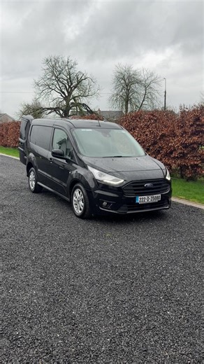 222 Ford transit connect Limited model Automatic 155kms Fully serviced New test €15950 plus vat #van #sales #forsale #ford #auto