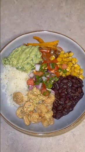 Easy Chipotle Shrimp Bowl You NEED to Try 🔥 #food #easydinner # recipe