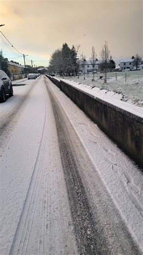 A snowy Castlebar and a day off school, the Christmas holidays extended for another 24 hours for many. | The Connaught Telegraph