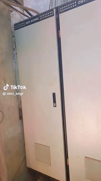 Exploring Electrical Engineering with LT Panels