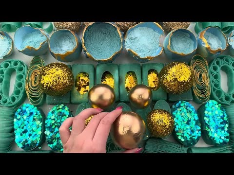 Satisfying ASMR Video_ Crushing soap boxes with starch and foam_ Clay cracking