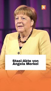 Stasi-Akte von Angela Merkel Seit über zwei Jahren klagt der frühere Berliner Abgeordnete Marcel Luthe auf Einsicht in die Stasi-Akte von Angela Merkel. Streitpunkt ist, ob die Öffentlichkeit als Anspruch auf Einsicht hat, da Merkel als Person der Zeitgeschichte gilt. Im Laufe des Verfahrens wurden inzwischen sämtliche Richter ausgetauscht. Nächster Verhandlungstermin ist der 12. März. #nius #merkel #stasi #ddr #verwaltungsgericht #politik | NIUS
