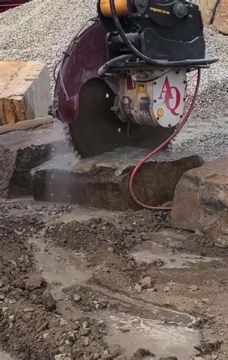 “This Excavator-Mounted Diamond Blade Cuts Stone Like This”