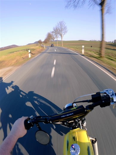 Berserker Tuning hat gezaubert Fühl es mit der Musik voll 😍🤩 #Simson #s51 #hunni