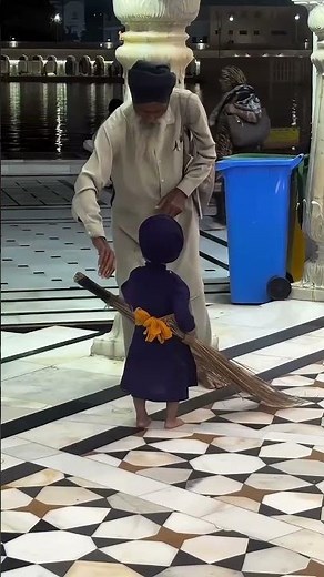 Sewa at Golden Temple Amritsar | Peaceful Darshan & Selfless Service at Sri Harmandir Sahib