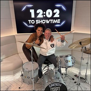 Throwback to when I surprised Mark Davis w/ the gift of a silver Gretsch Drums drum set to match Las Vegas Raiders colors at Allegiant Stadium for Monday Night Football. That was fun & I'm so happy that he loved it! Also included my signature mantra cymbals by Istanbul Agop Cymbals , my artist series sticks by Vater Drumsticks & Drum Workshop Inc. (DW Drums) . #Throwback #CindyBlackmanSantana #Santana #Drummer #MarkDavis #Gretsch | Cindy Blackman Santana