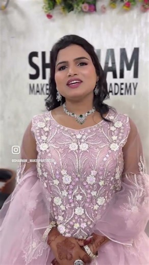 Engagement bride pink look