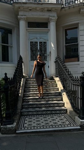 Millie Leer on Instagram: "When that new @asos package arrives 🫶🏼 #asos ad"