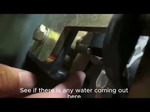 Floor scrubber is not dispensing water, how to check whether the water hose is blocked or kinked?