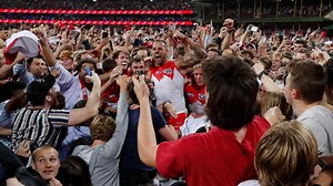 Rapturous scenes as Buddy Franklin kicks 1000th goal