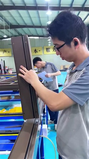 Frame assembly\r#aluminumwindow #aluminumwindows #window #aluminumprofiles