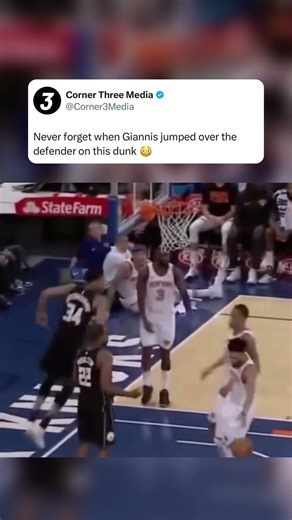 Giannis jumped over the defender 🤯