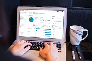 マニュアル動画の作り方の18のコツ！作成事例や撮影や編集のポイントも紹介